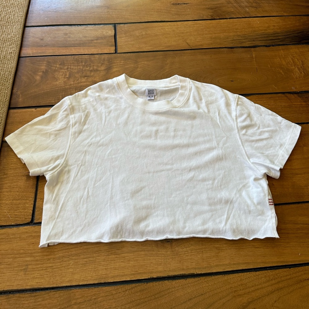 Urban outfitters crop tee